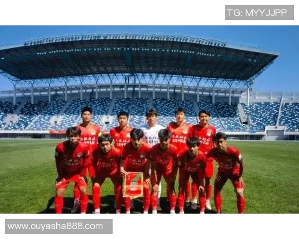 李宁足球明星队展现青春活力助力中国足球崛起新篇章 李宁足球明星队展现青春活力助力中国足球崛起新篇章