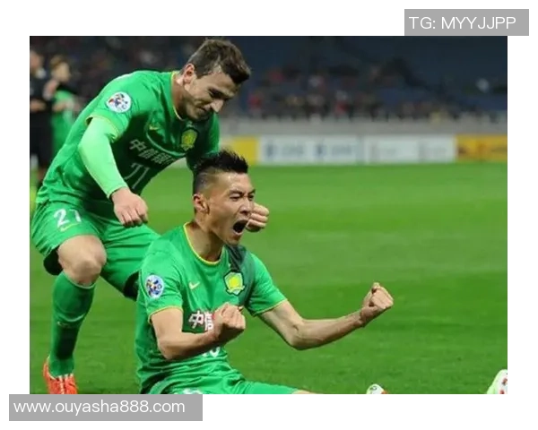 重庆足球队转型之路的真实故事与奋斗历程全景回顾