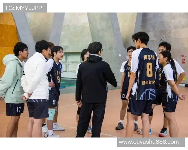 排球巨献：探秘南京排球队的团队协作